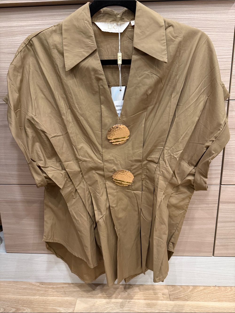 NWT Lizette Collection Blouse, Size S